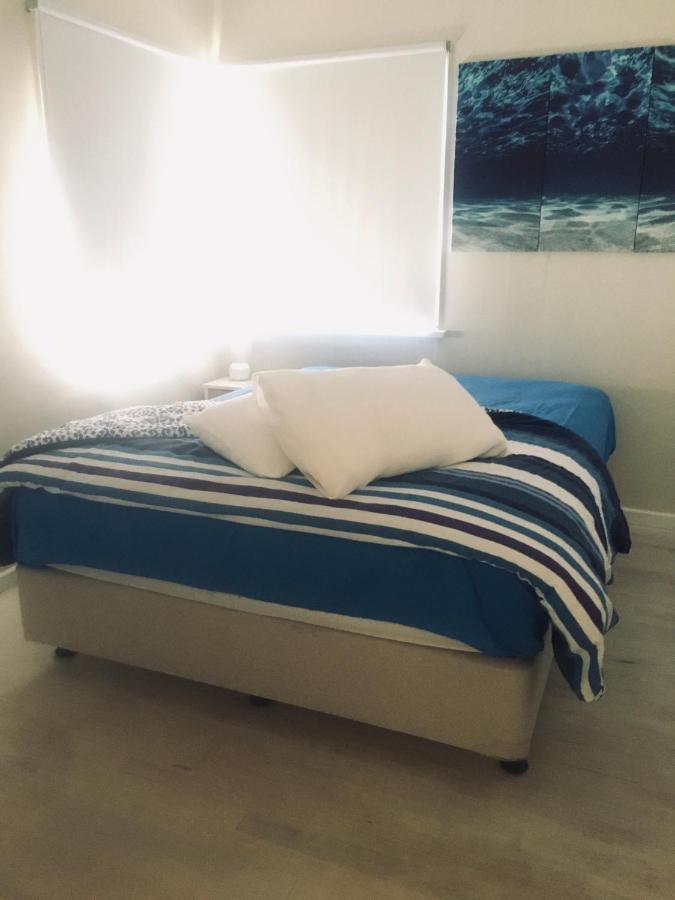 Beach House Getaway 1 Смитс-Бич Экстерьер фото
